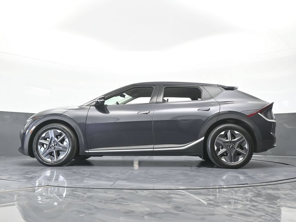 Used 2025 Kia EV6 Light RWD image 55