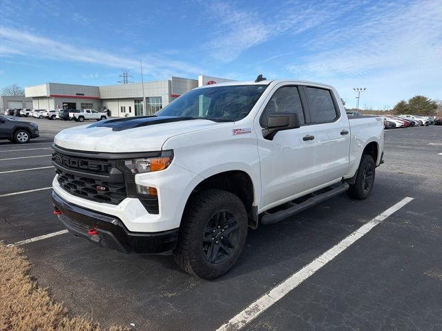 Used 2024 Chevrolet Silverado 1500 Custom Trail Boss image 1