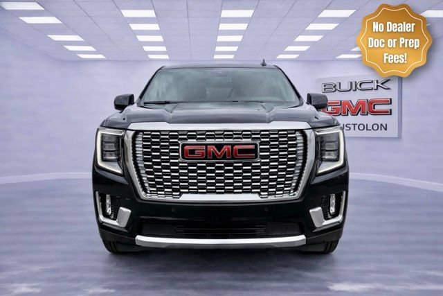 Used 2024 GMC Yukon Denali AWD/4WD image 3