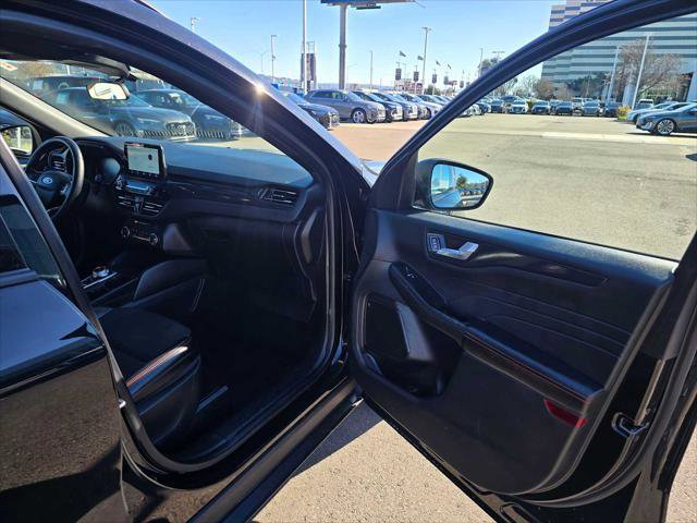 Used 2024 Ford Escape ST-Line image 12