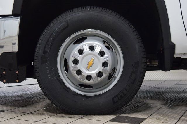 Used 2024 Chevrolet Silverado 3500 W/T w/ Snow Plow Prep Package image 16