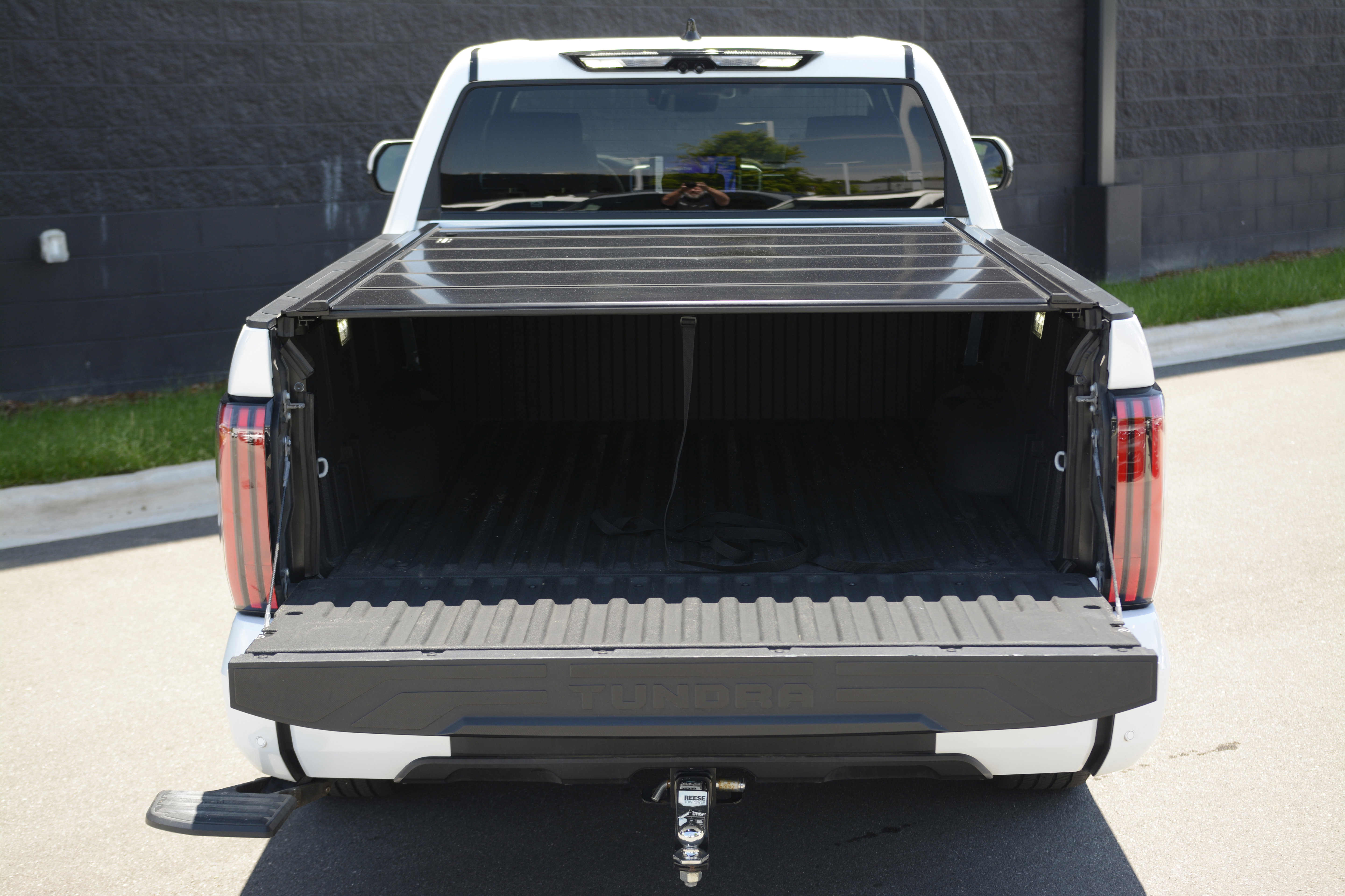 Used 2023 Toyota Tundra Platinum AWD/4WD image 38