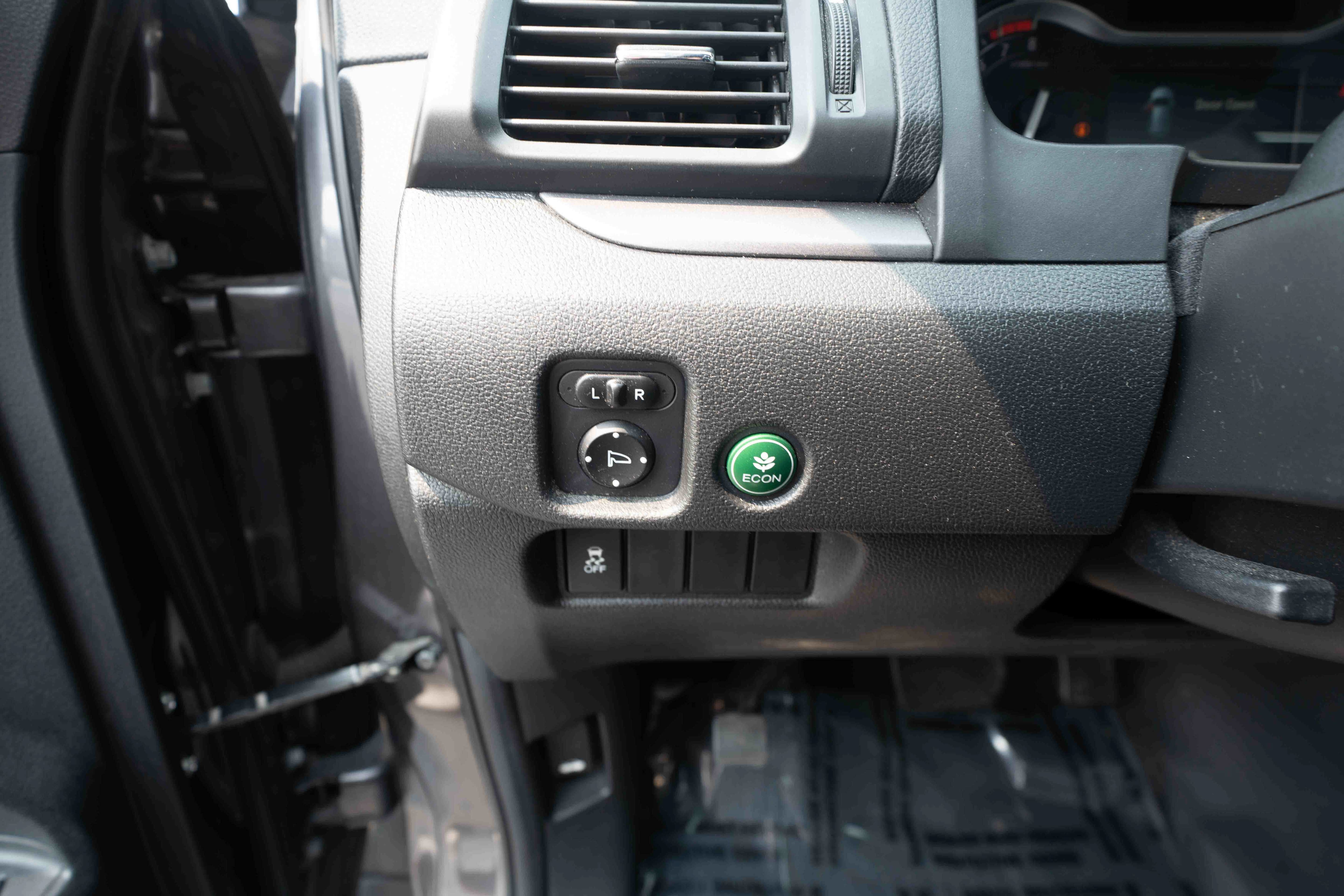 Used 2017 Honda Pilot EX-L image 11