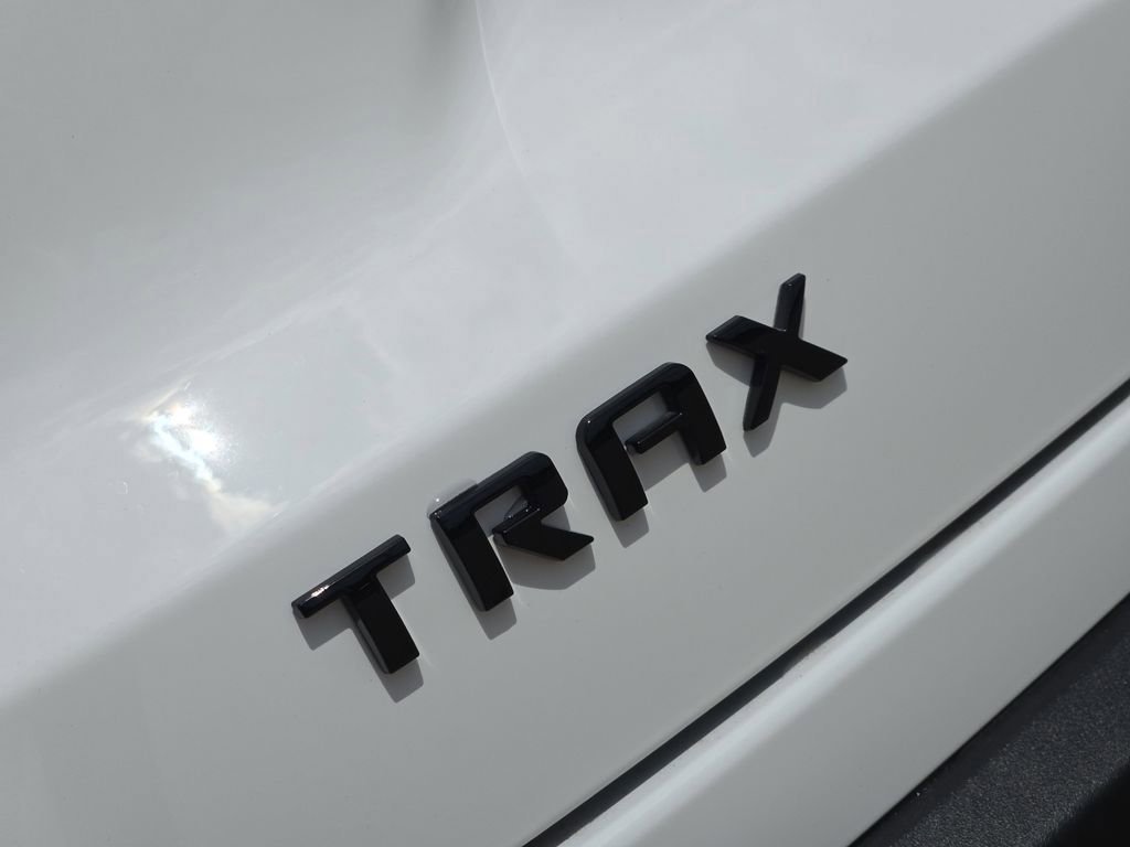 New 2026 Chevrolet Trax LT w/ Driver Confidence Package FWD image 22