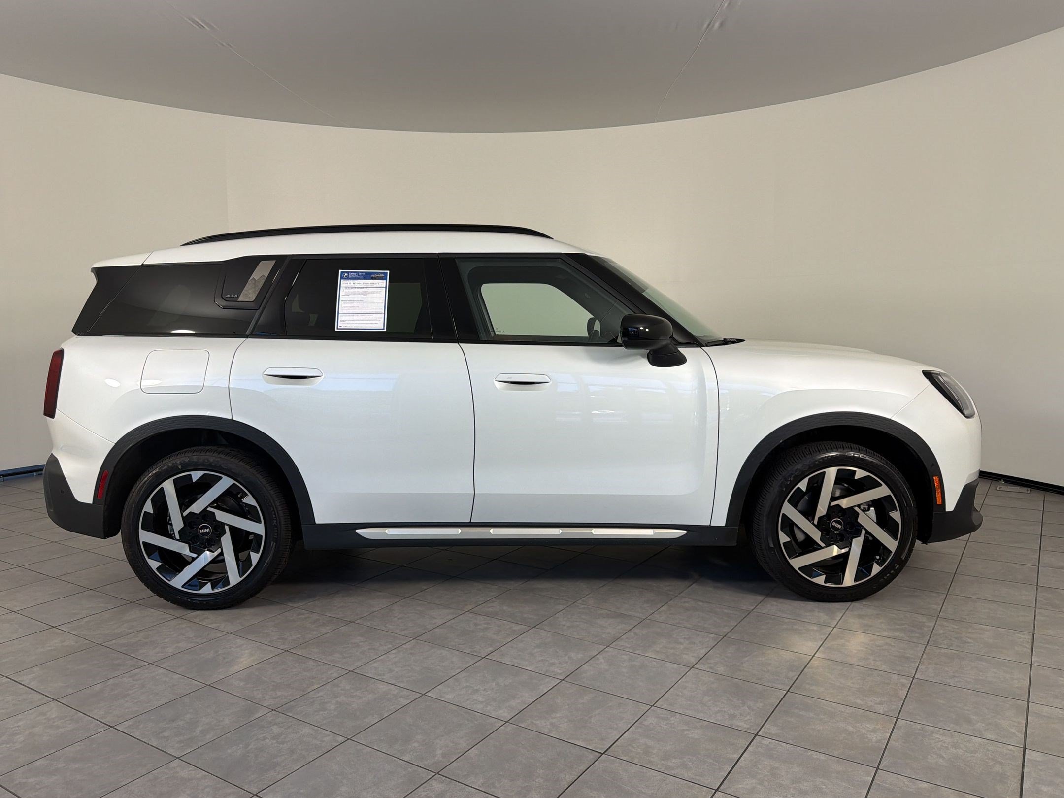 Used 2025 MINI Cooper Countryman S AWD/4WD image 8