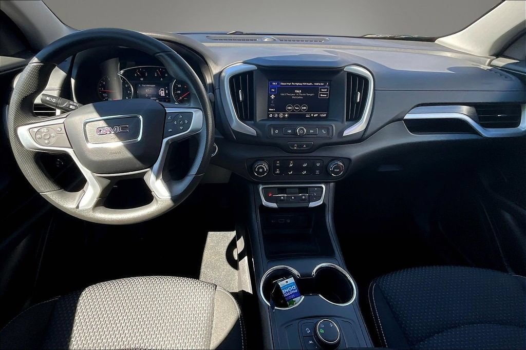 Used 2024 GMC Terrain SLE AWD/4WD image 7