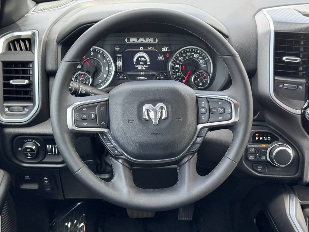 Used 2025 RAM 1500 Big Horn AWD/4WD image 9
