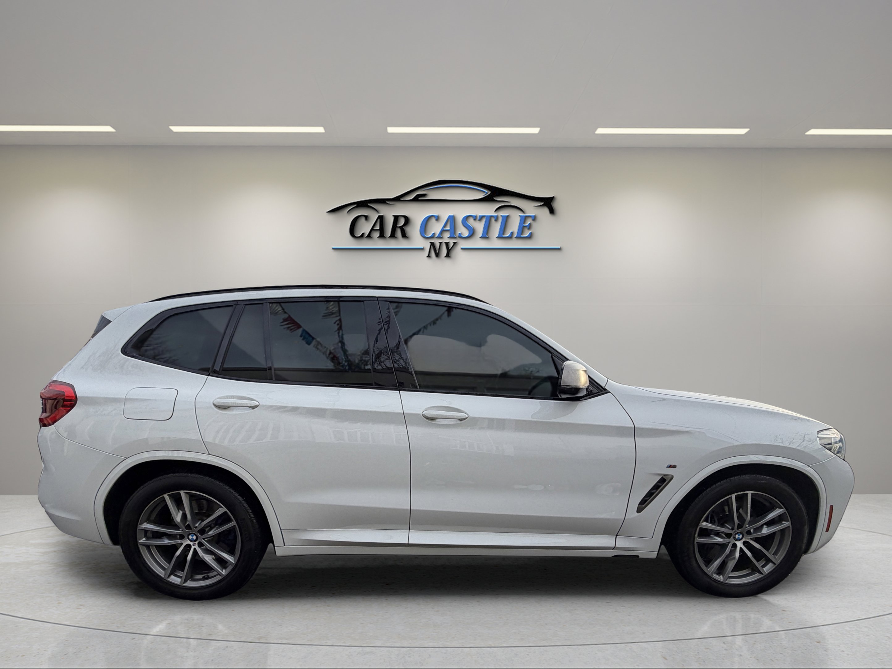 Used 2018 BMW X3 M40i w/ Premium Package image 6