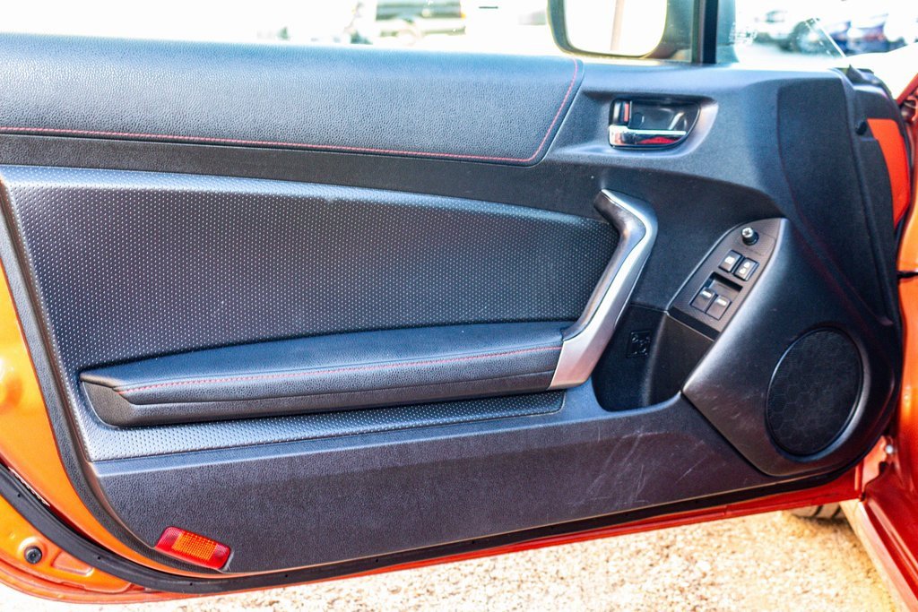 Used 2013 Scion FR-S image 16