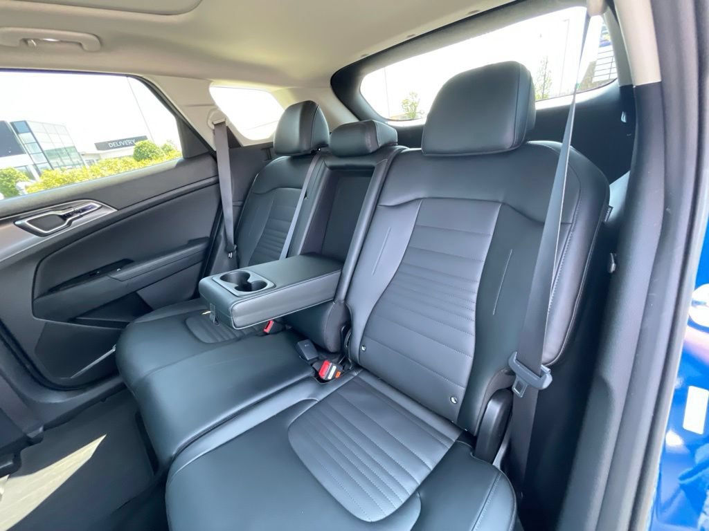 Certified 2025 Kia Sportage SX FWD image 26