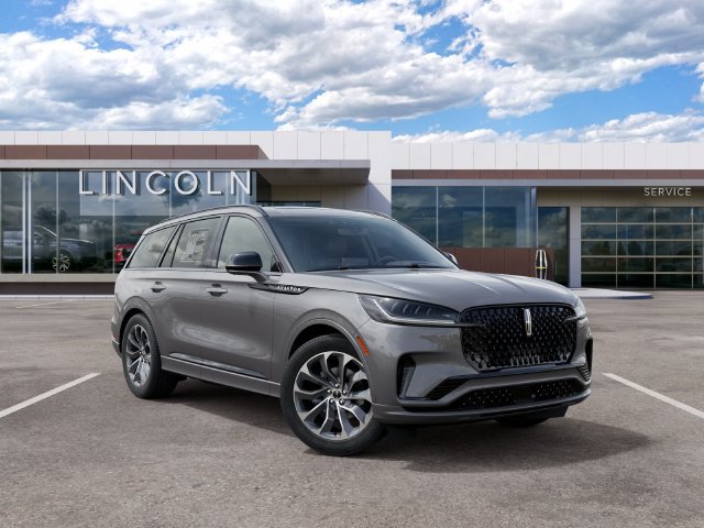 New 2027 Lincoln Aviator AWD image 4