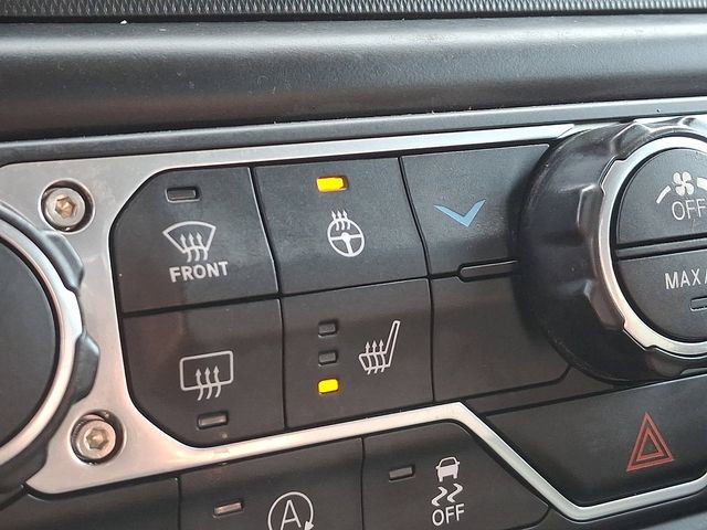 Used 2022 Jeep Gladiator Willys image 24