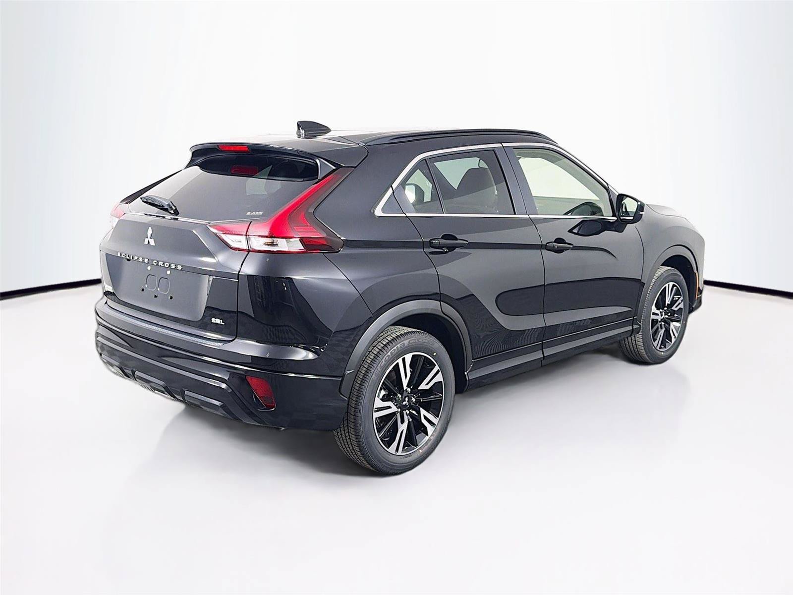 New 2026 Mitsubishi Eclipse Cross SEL AWD/4WD image 7