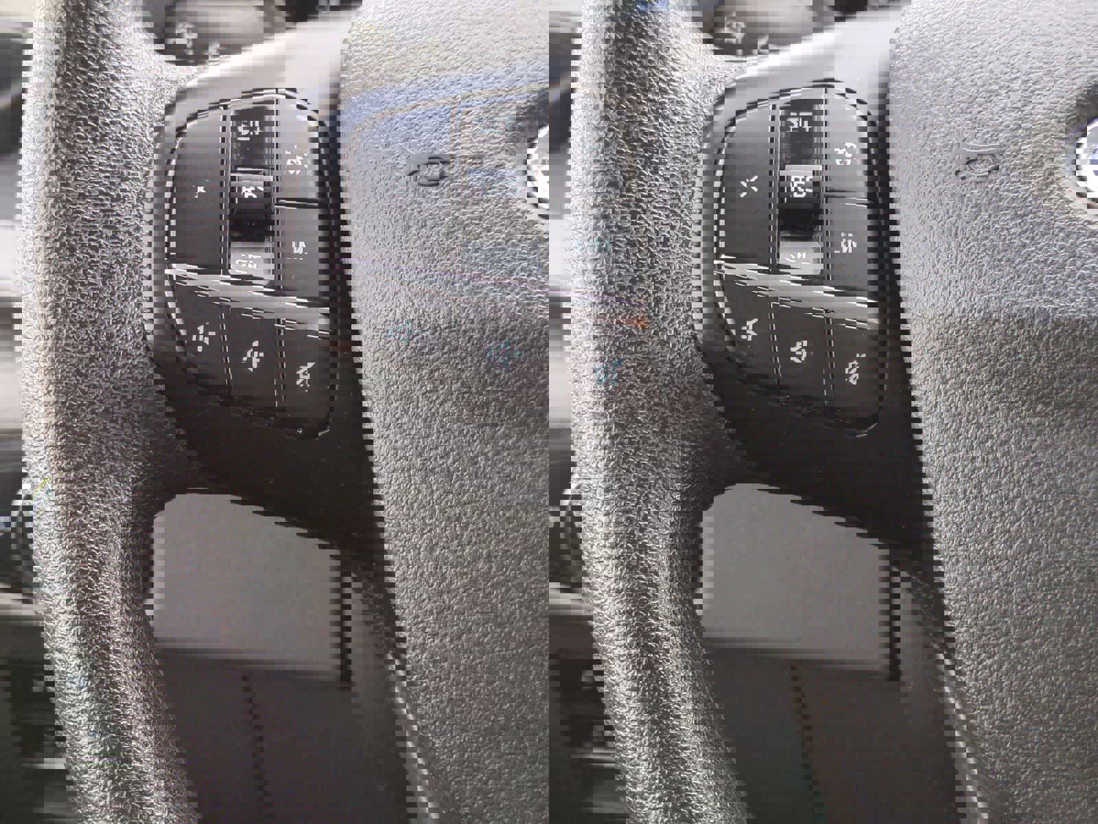 Used 2023 Ford Transit 350 XLT image 26