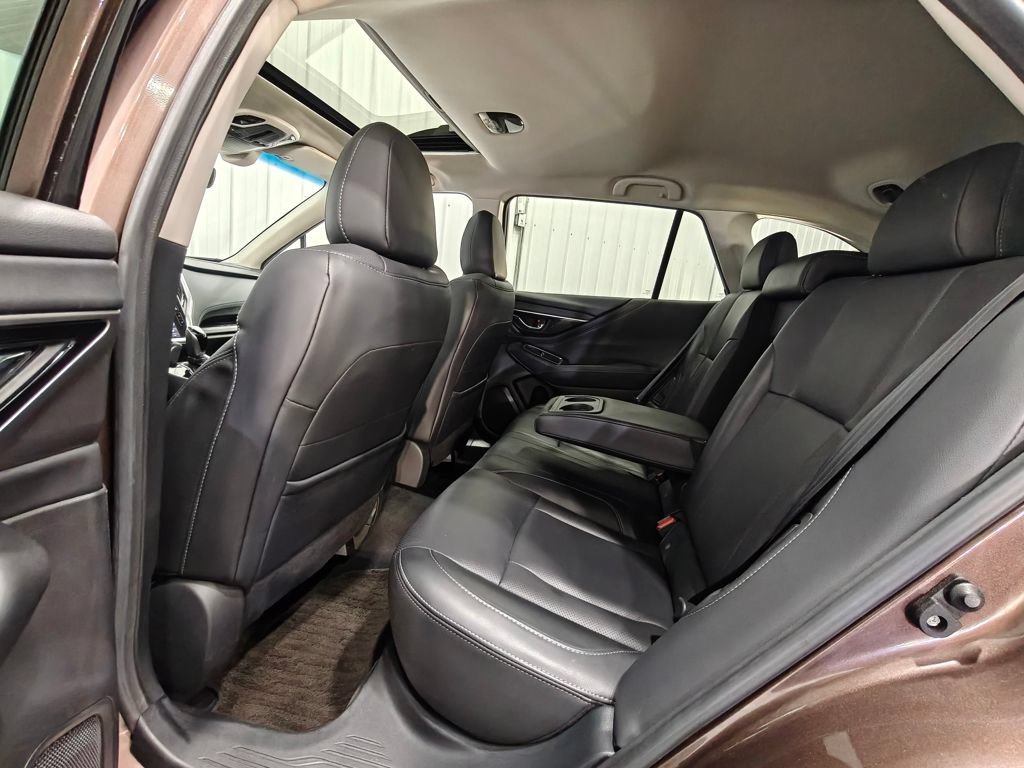 Used 2020 Subaru Outback Limited XT w/ Popular Package #2 AWD/4WD image 29