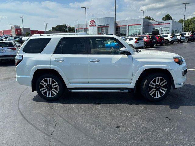 Certified 2017 Toyota 4Runner Limited AWD/4WD image 2