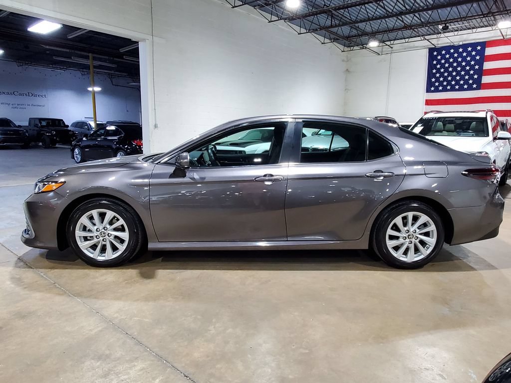 Used 2024 Toyota Camry LE FWD image 13