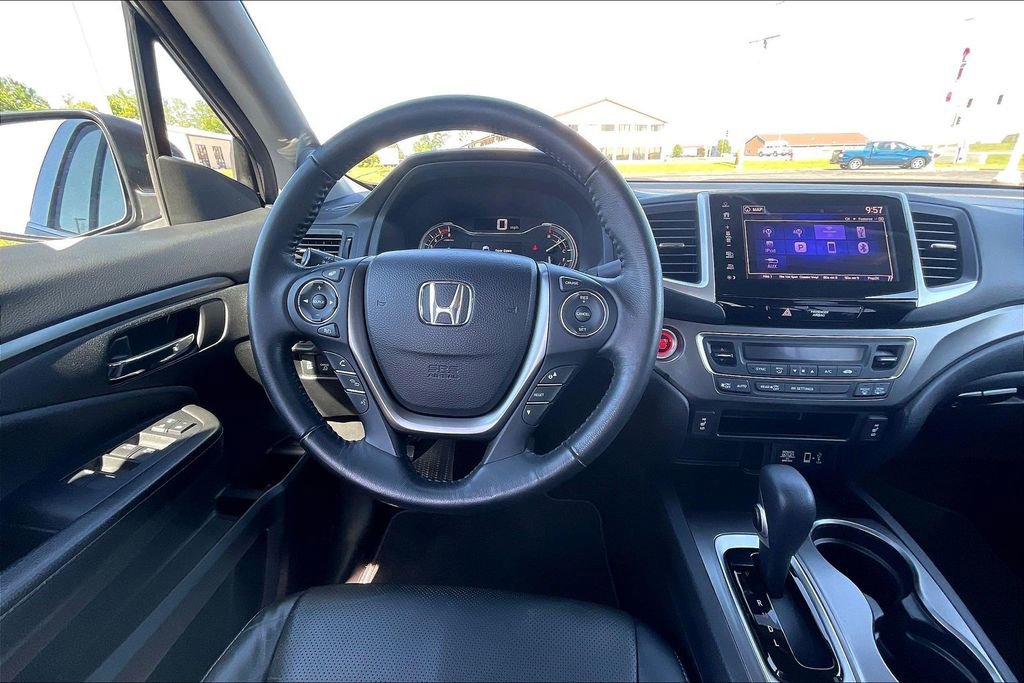 Certified 2019 Honda Ridgeline RTL-T image 9