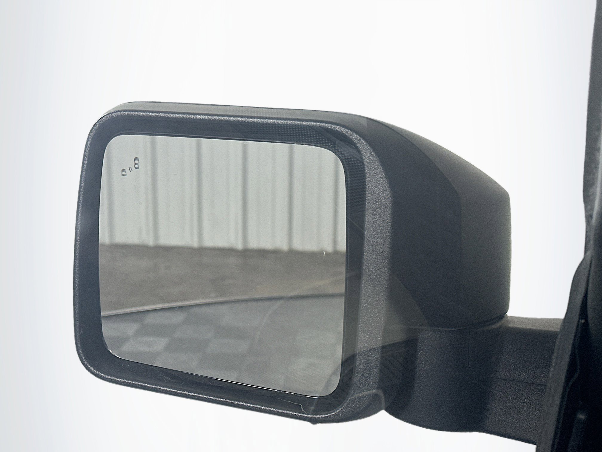 Used 2023 Ford Bronco Wildtrak image 16