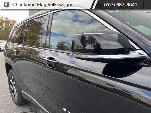 Used 2024 Jeep Grand Cherokee L Limited w/ Trailer Tow Package image 4