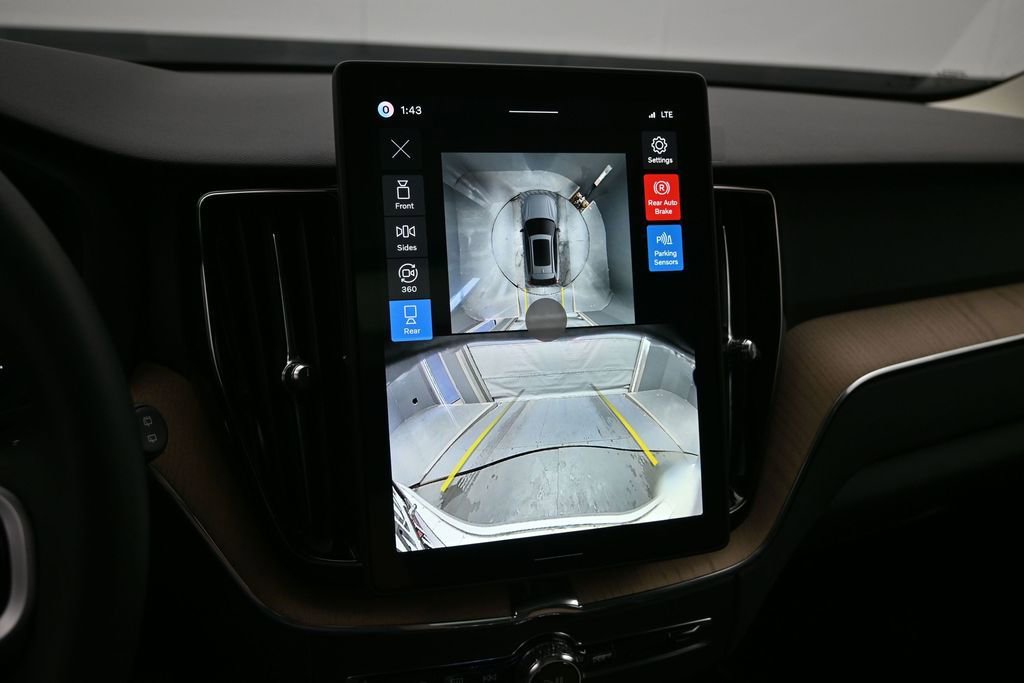 New 2026 Volvo XC60 T8 Plus w/ Climate Package AWD/4WD image 13