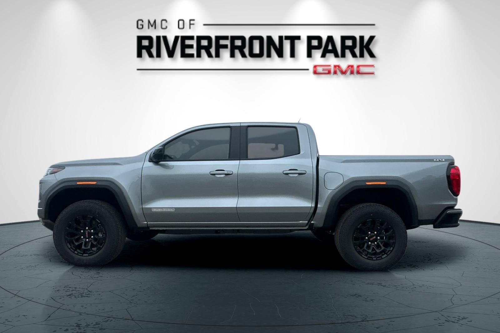 New 2026 GMC Canyon Elevation w/ Convenience Package image 6