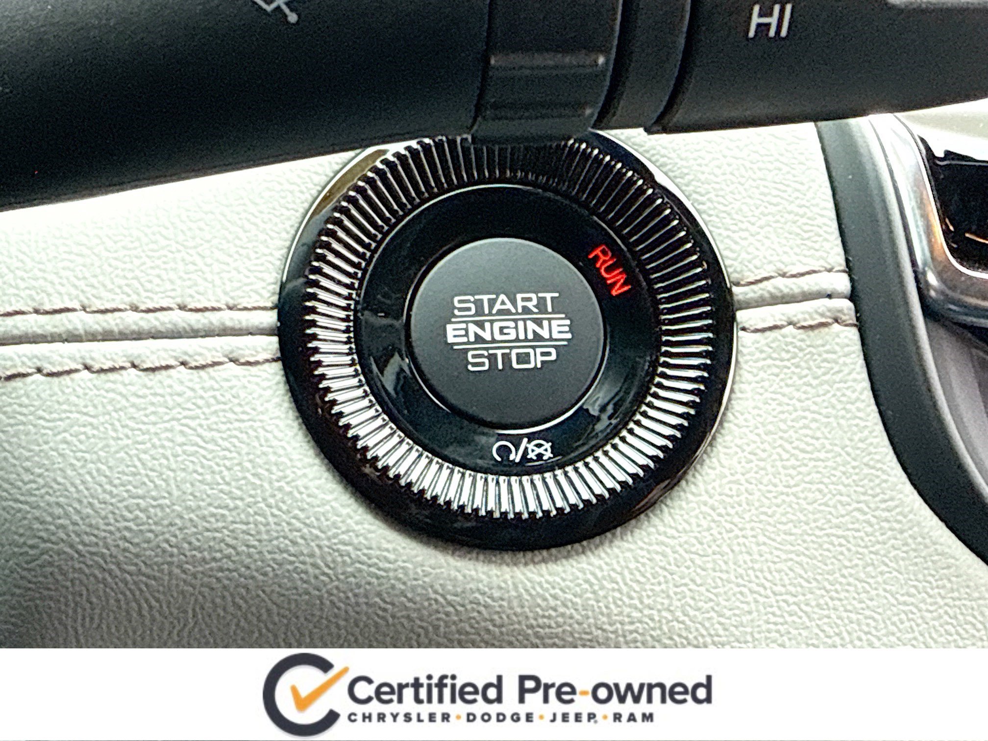 Used 2025 Jeep Compass Limited image 9