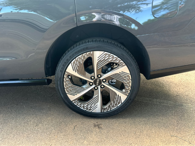 New 2026 Lincoln Navigator Black Label w/ Black Label Special Edition AWD/4WD image 20