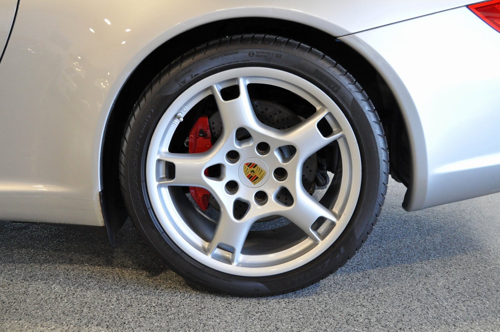 Used 2006 Porsche 911 Carrera S image 19