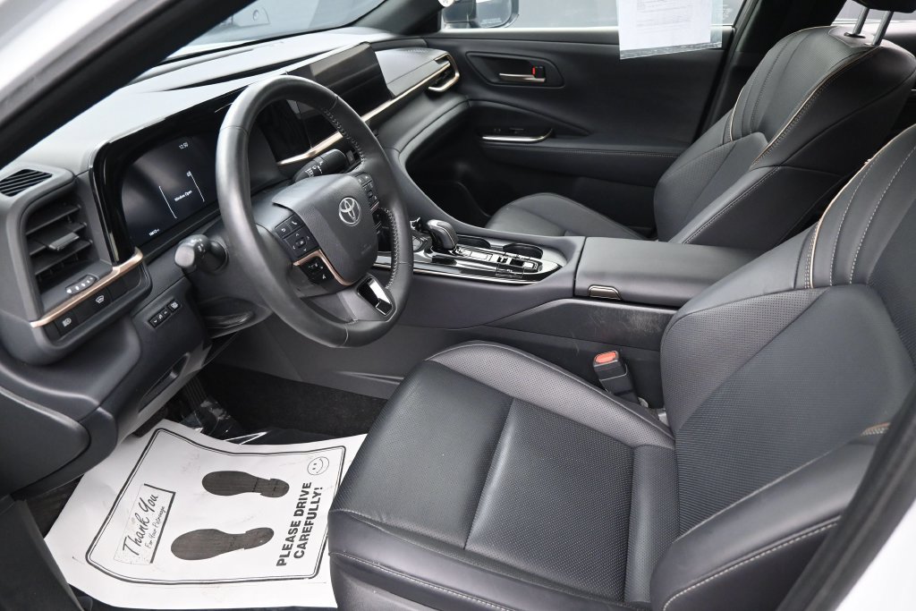 Used 2026 Toyota Crown AWD/4WD image 24