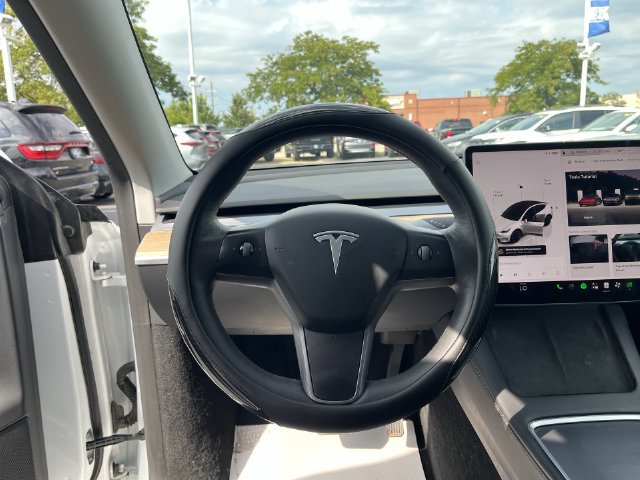 Used 2023 Tesla Model Y Long Range AWD/4WD image 14