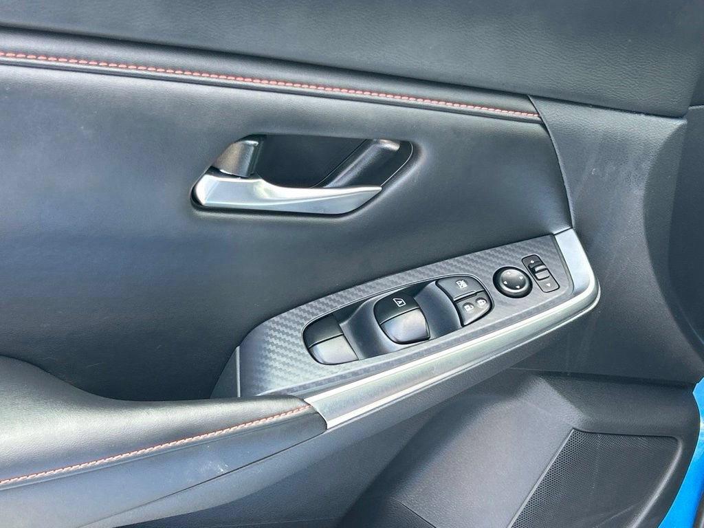 Certified 2024 Nissan Sentra SR FWD image 19