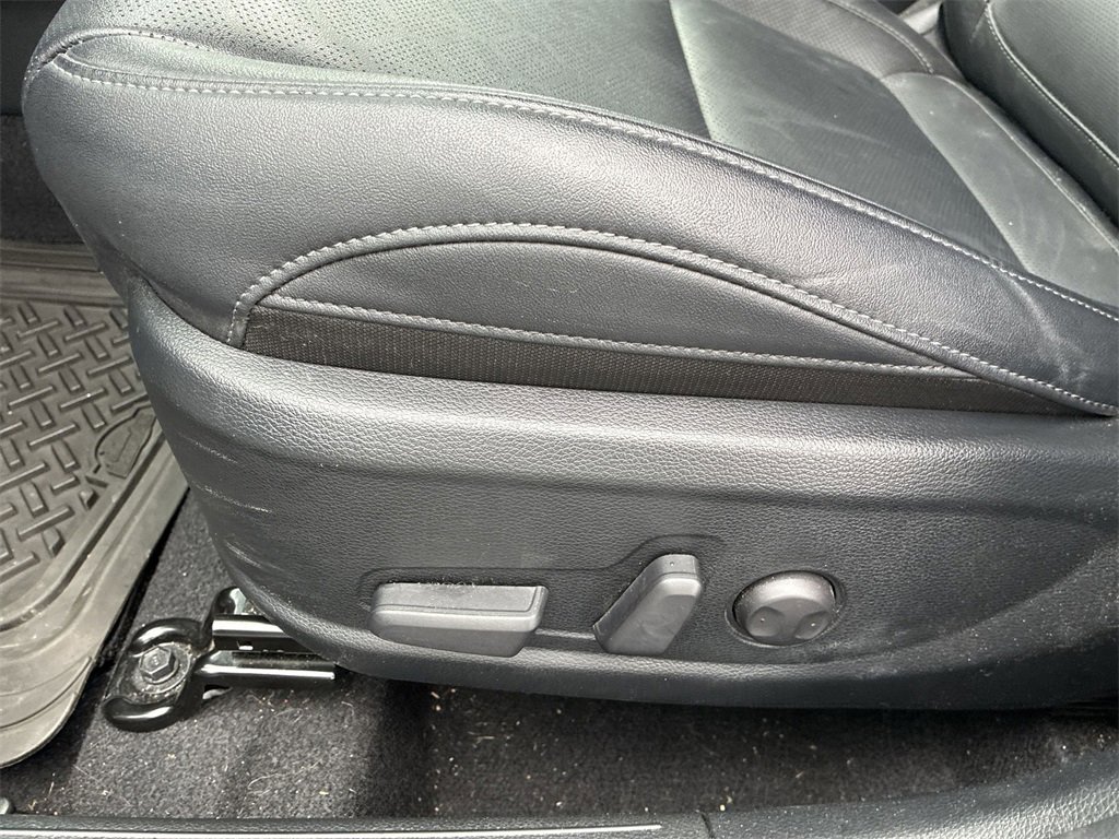 Used 2024 Kia Seltos SX image 12