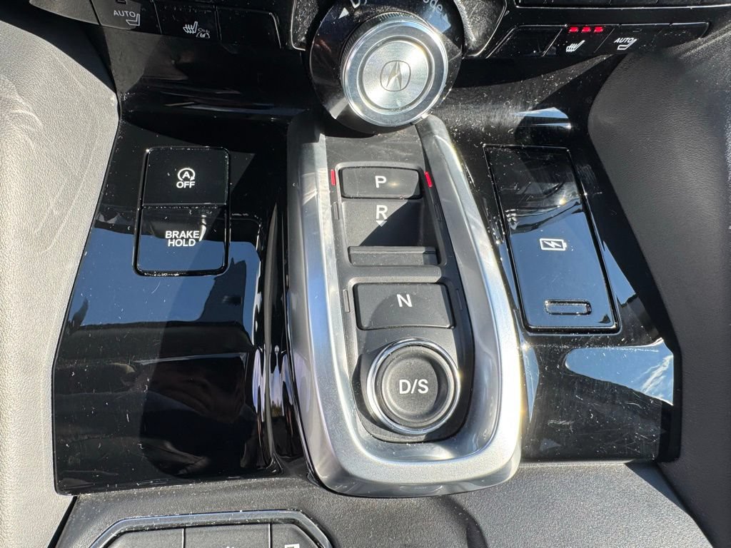 Used 2023 Acura MDX w/ Technology Package AWD/4WD image 28