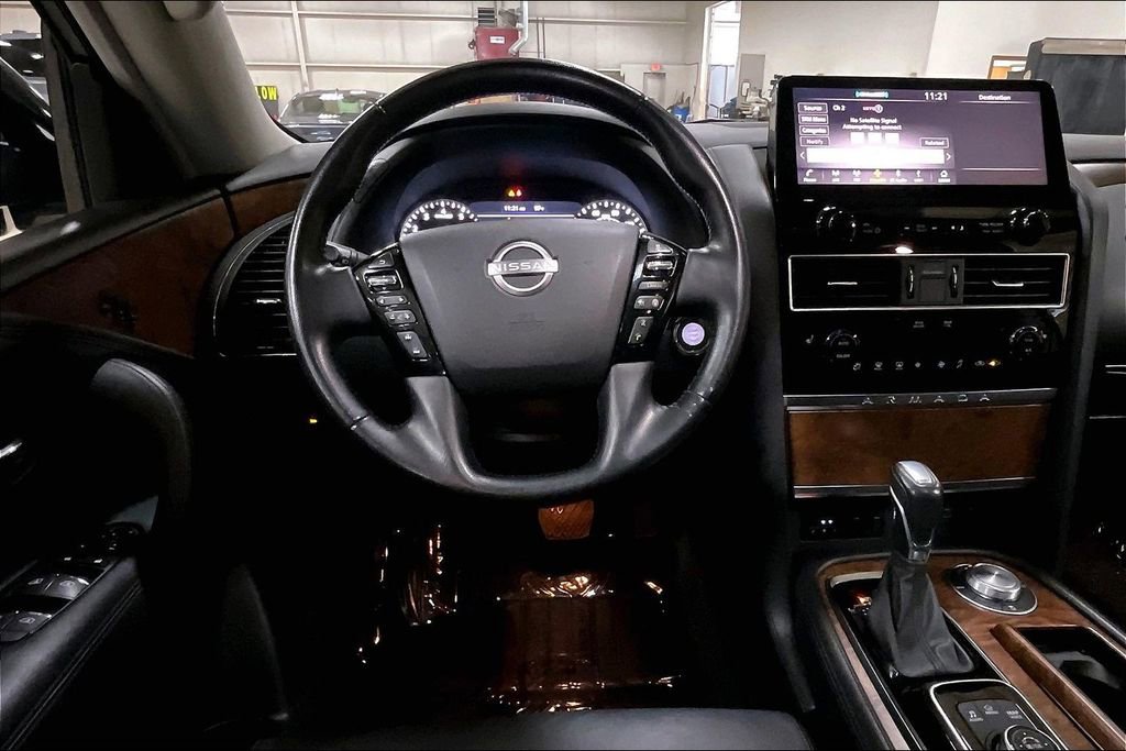 Used 2024 Nissan Armada SL AWD/4WD image 5