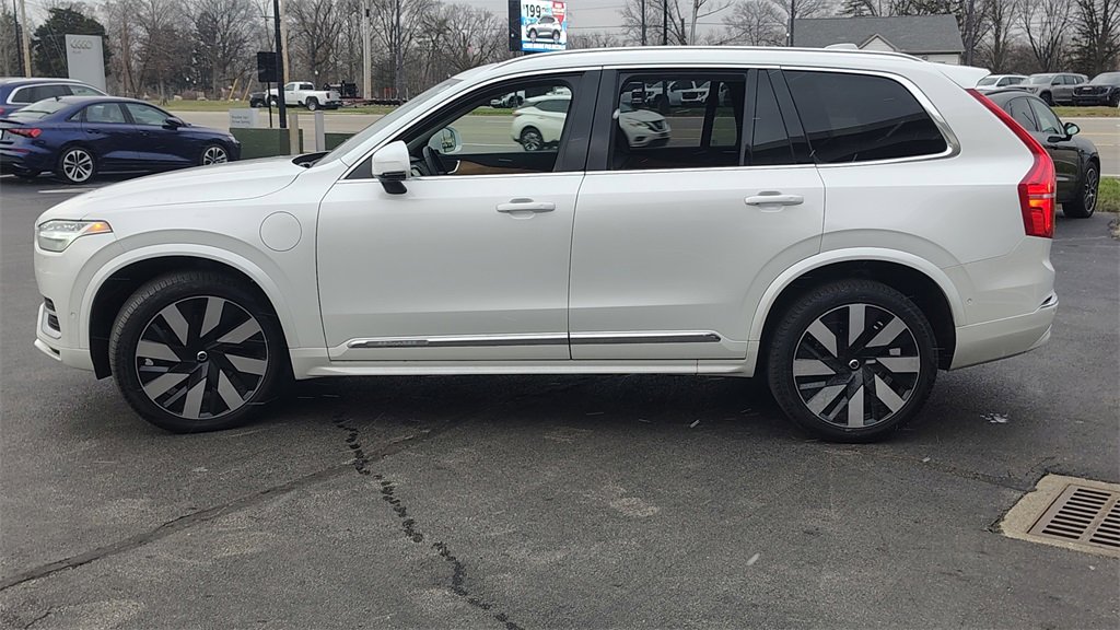 Certified 2024 Volvo XC90 T8 Plus image 5