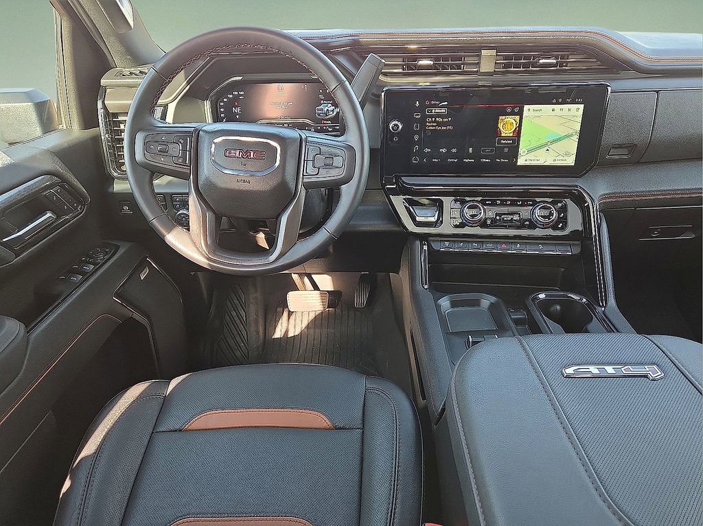 Used 2025 GMC Sierra 2500 AT4 w/ AT4 Premium Plus Package image 21