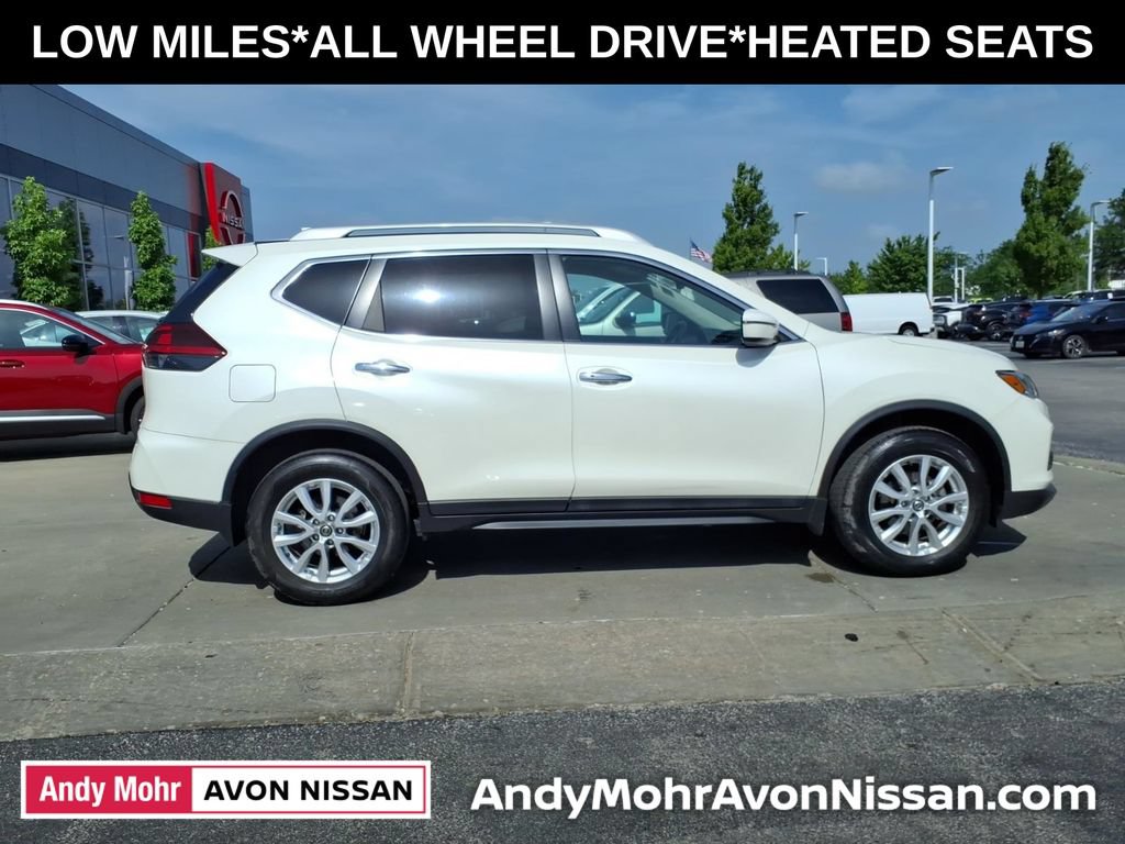 Used 2018 Nissan Rogue SV AWD/4WD image 8