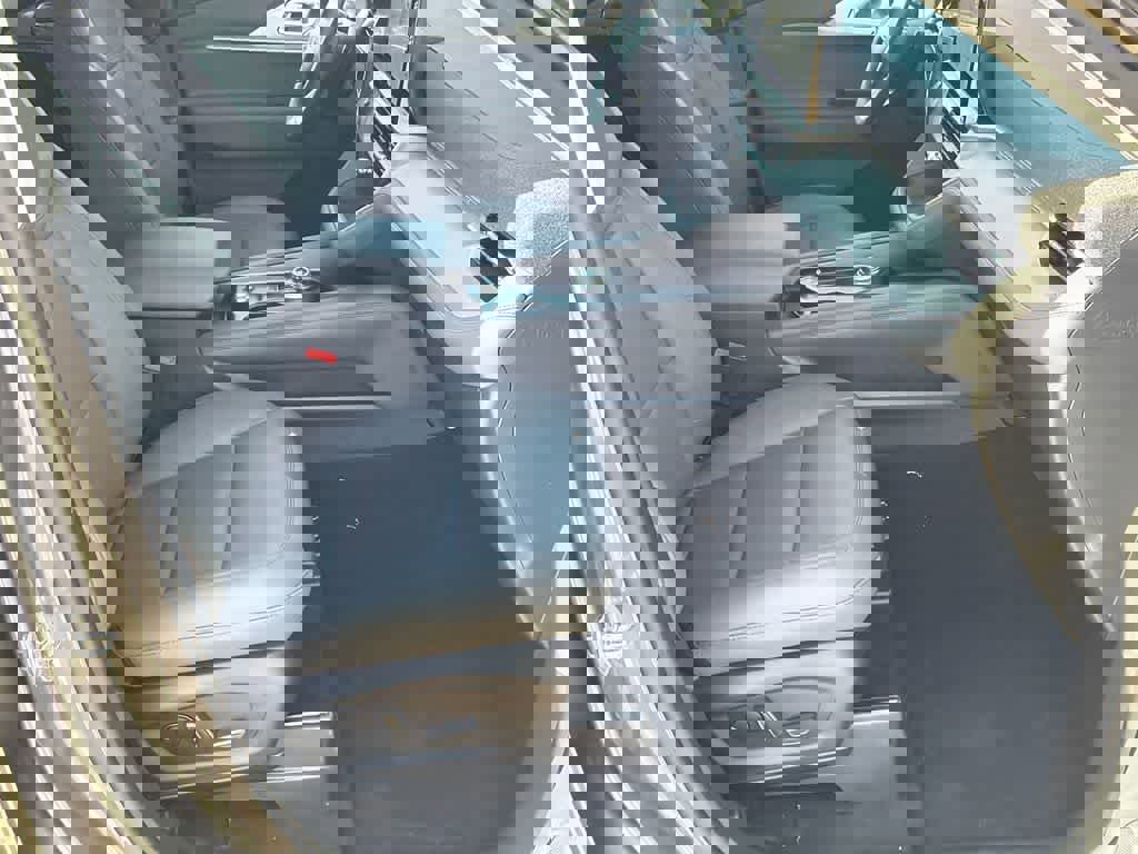 New 2026 Ford Explorer Active w/ Active Comfort Package image 12