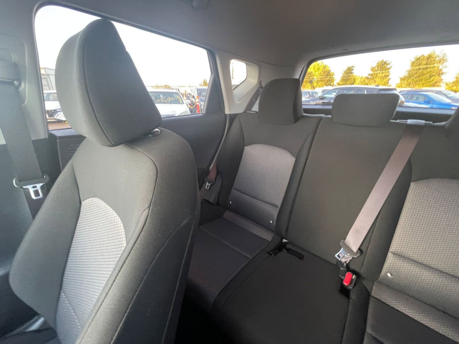 Used 2025 Kia Soul LX w/ LX Technology Package FWD image 37