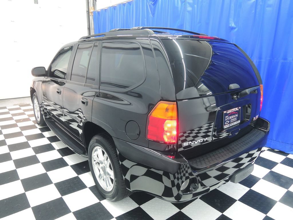 Used 2007 GMC Envoy Denali AWD/4WD image 9