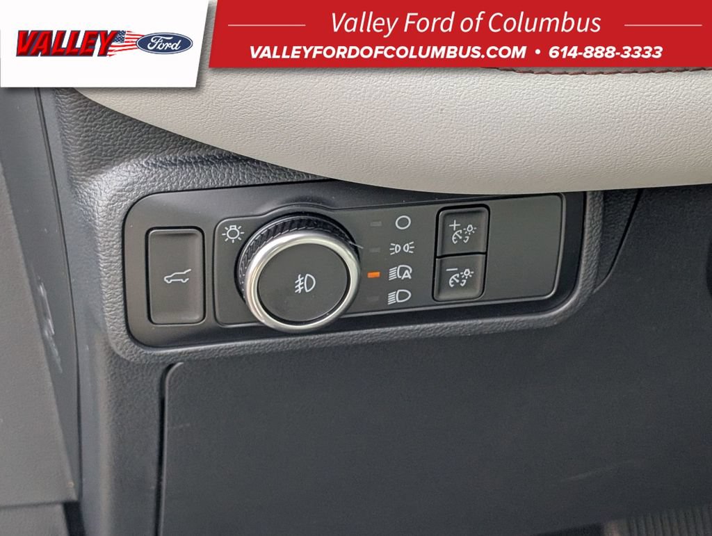 New 2025 Ford Explorer Active w/ Active Comfort Package AWD/4WD image 42