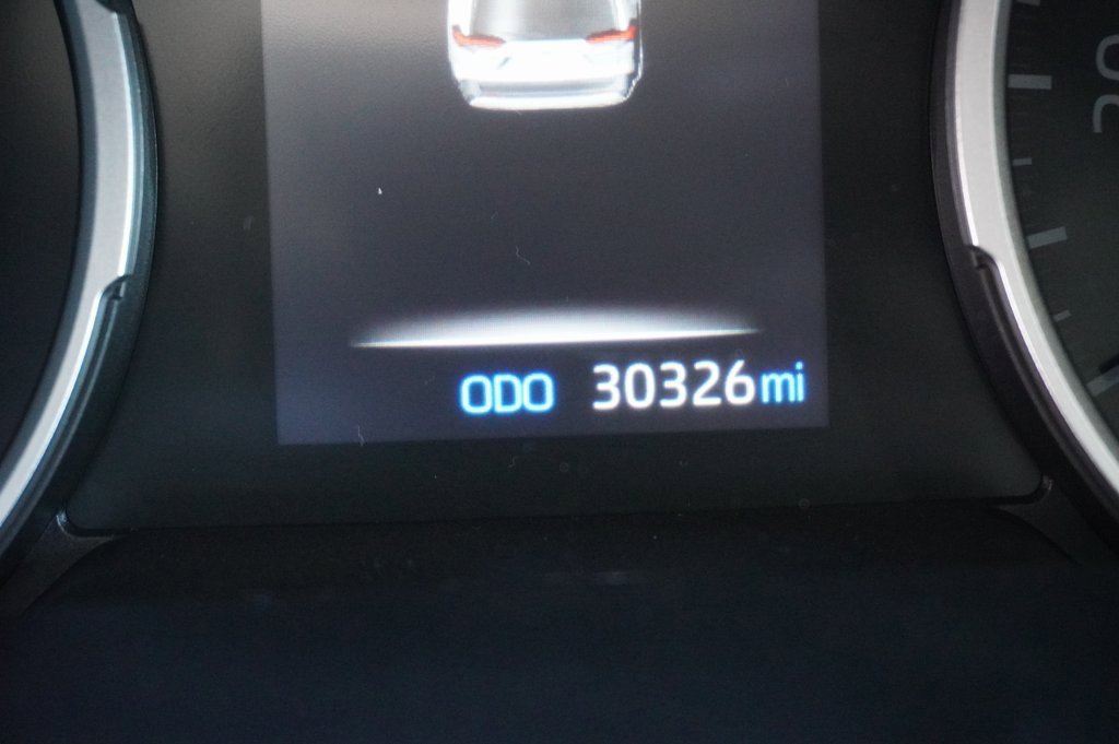 Certified 2022 Toyota RAV4 XLE Premium image 8