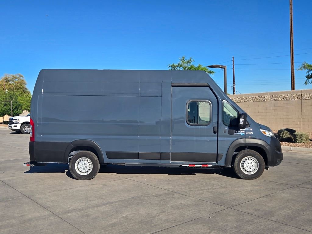 Used 2024 RAM ProMaster 3500 image 3