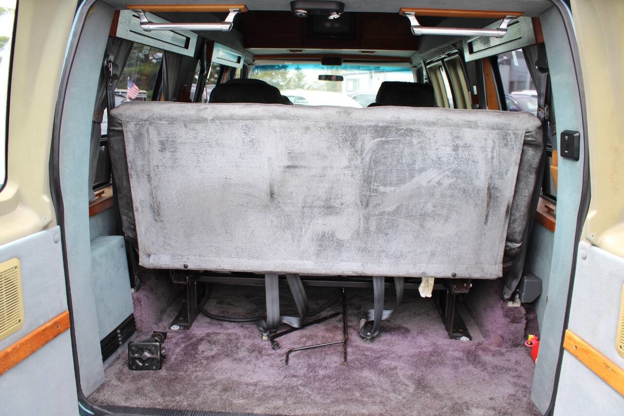 Used 1997 Ford E-150 and Econoline 150 RWD image 24