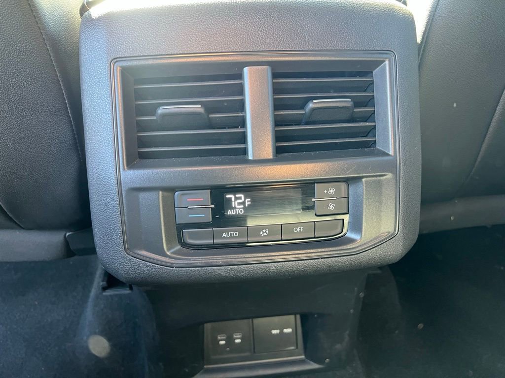 Used 2023 Volkswagen Atlas SE AWD/4WD image 23