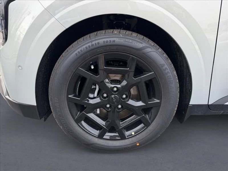 New 2026 Kia Carnival SX Prestige image 9