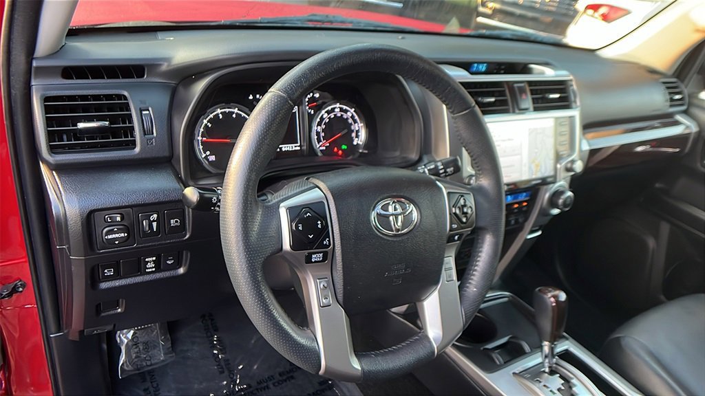 Used 2022 Toyota 4Runner Limited image 23