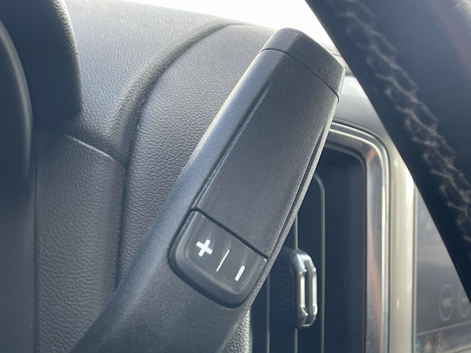 Certified 2019 Chevrolet Silverado 1500 LT w/ All-Star Edition AWD/4WD image 33
