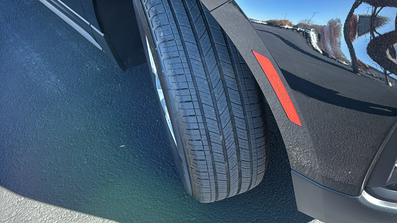 Used 2024 Chevrolet Equinox LS w/ LS Convenience Package image 10